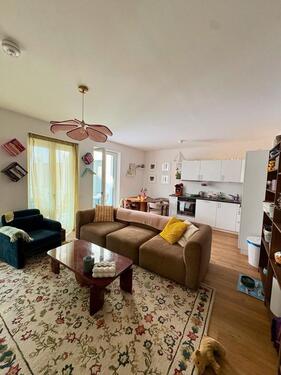 Foto - DRINGEND! Helle 3-Zimmer-Wohnung mit Terrasse-ab 01.05. verfügbar