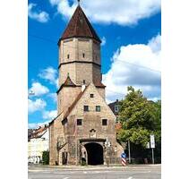 Schön-Renovierte 2-Zimmer-Wohnung in Augsburg-Lechhausen