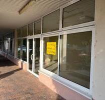 Cafe, Eiscafe, Laden oder ähnliches - Coswig