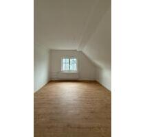 Sanierte Wohnung 80 QM Weststraße ab 01.01. Schmallenberg Zentrum