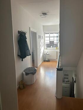 Foto - Schöne Mietwohnung Lonnerstadt - 690,00 EUR Kaltmiete,