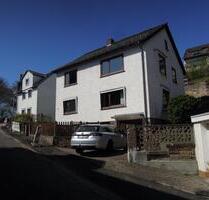 Ein-Familien- Zwei-Familien-Haus im Ortskern Kassel Wolfsanger