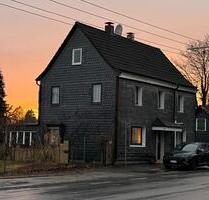 Freistehendes Zweifamilienhaus von privat zu verkaufen - Solingen Burg