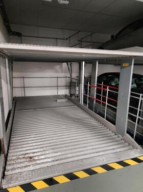 Foto - Tiefgaragenstellplatz zur Miete