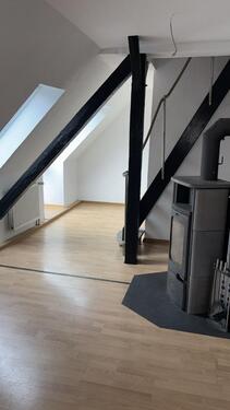 Foto - Sehr schöne große DG Wohnung - 675,00&nbsp;EUR Kaltmiete, ca.&nbsp; 90,00&nbsp;m&sup2;