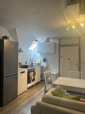 Foto - 1 Zimmer Dachgeschoßwohnung zur Miete in Gießen