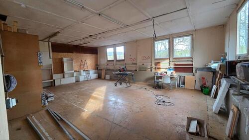 Foto - Hobbywerkstatt, Lagerhaltung - 300,00&nbsp;EUR Kaltmiete, ca.&nbsp; 3,00&nbsp;m&sup2;