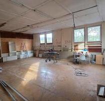 Hobbywerkstatt, Lagerhaltung - 300,00&nbsp;EUR Kaltmiete, ca.&nbsp; 3,00&nbsp;m&sup2; in Bad Salzungen (PLZ: 36433)