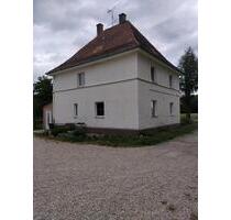 Freistehendes Haus bei Wallersdorf