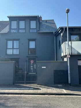 Foto - 7 Zimmer Doppelhaushälfte zum Kaufen in Mainz