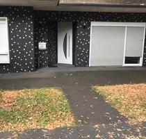 Vielseitige Immobilie in Witten – Laden, Büro oder Wohnung