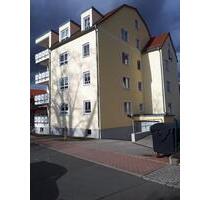 2-Raum-Wohnung im Dachgeschoss mit Balkon und Tiefgarage - Neustadt an der Orla