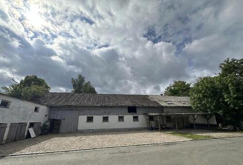 Foto - 4.751 m² Areal mit Option auf weitere Bebauung