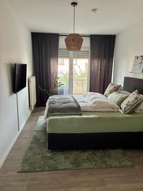 Foto - Helle 3-Zimmer Wohnung mit Balkon in Karlsdorf-Neuthard