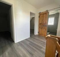 Erstbezug nach Renovierung: 3,5-Zimmer-Wohnung zu vermieten - Unterensingen