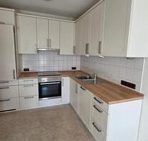 3 Zi. - Wohnung Lesum, Terrasse, EBK, neuer Boden, Tiefgarage - Bremen Burglesum