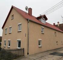 Einfamilienhaus mit Bauplatz und Nebengebäude - Donauwörth