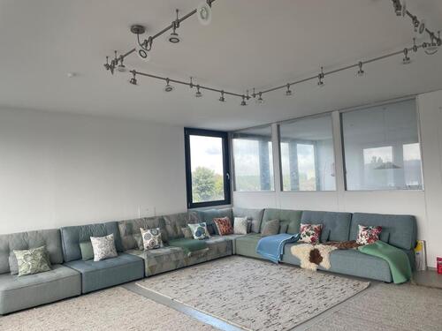 Foto - WohnBüroräume mit Skylineblick - 1.250,00&nbsp;EUR Kaltmiete, ca.&nbsp; 80,00&nbsp;m&sup2;