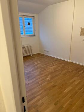 Foto - 3 Zimmer Dachgeschoßwohnung zur Miete in Berlin