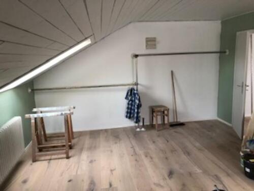 Foto - 1 Zimmer Dachgeschoßwohnung zur Miete in Ottobrunn