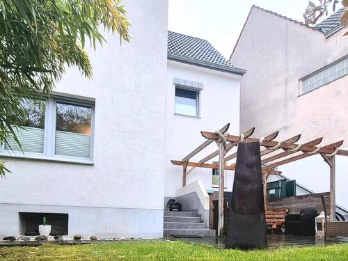 Foto - 6 Zimmer Einfamilienhaus zum Kaufen in Troisdorf