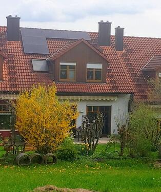 Foto - Haus mit Garten - 1.350,00&nbsp;EUR Kaltmiete, ca.&nbsp; 150,00&nbsp;m&sup2;