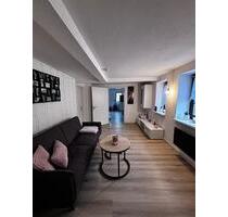 Renovierte 2 -Raum Wohnung +großer Abstellraum in Buttstädt