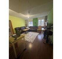 2 ZKB-Wohnung mit Balkon und Gäste WC - Neunkirchen Heinitz 2 ZKB-Wohnung mit Balkon und Gäste WC - Neunkirchen Heinitz