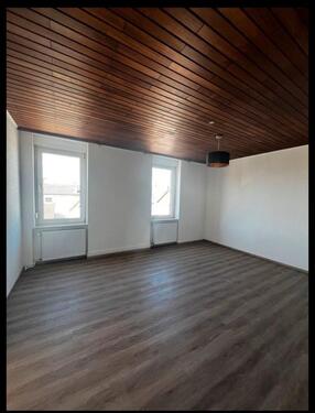 Foto - 8 Zimmer Einfamilienhaus in Darmstadt