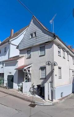Foto - Charmantes Stadthaus mit gesicherter Mieteinnahme