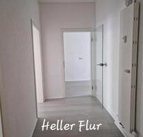 helle 2,5 Raum Wohnung ruhig und zentrumsnah saniert mit Balkon und Wohnküche - Döbeln