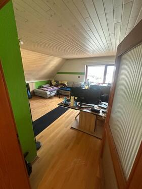 Foto - 1 Zimmer Dachgeschoßwohnung zur Miete in Zweibrücken