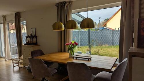 Foto - 7 Zimmer Doppelhaushälfte zur Miete in Altlußheim