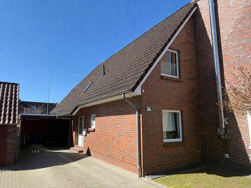 Foto - Familienglück in ruhiger Lage mit Einbauküche, Carport & Garten