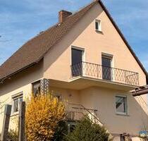 Einfamilienhaus mit Garage und Garten - Burgkunstadt