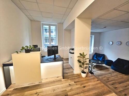 Foto - Exklusive Büroräume im denkmalgeschützten Gebäude – Neuwertig und stilvoll!