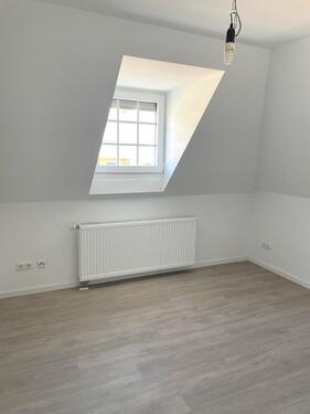 Foto - 3 Zimmer Dachgeschoßwohnung zur Miete in Welschbillig