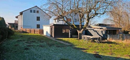 Foto - 3-Familienhaus ( VERMIETET ) - 555.000,00&nbsp;EUR Kaufpreis, ca.&nbsp; 297,00&nbsp;m&sup2;