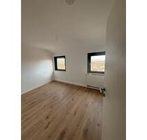 2,5-Raum DG-Wohnung direkt am Markt in Kahla