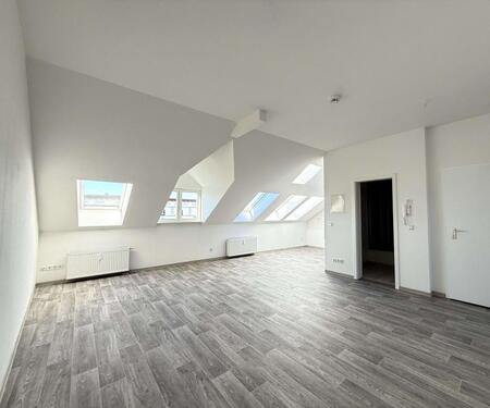 Foto - Ein Rückzugsort mit Style - Einziehen und Wohlfühlen unterm Dach ! Zentrums- und Bahnhofsnähe im Altstadtkiez Altberesinchen