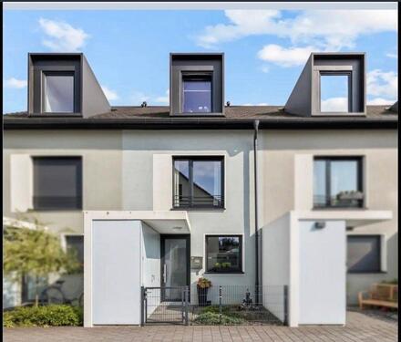 Foto - Modernes Reihenmittelhaus in familienfreundlicher Lage