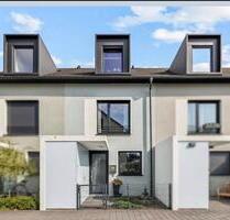Modernes Reihenmittelhaus in familienfreundlicher Lage - Kaltenkirchen