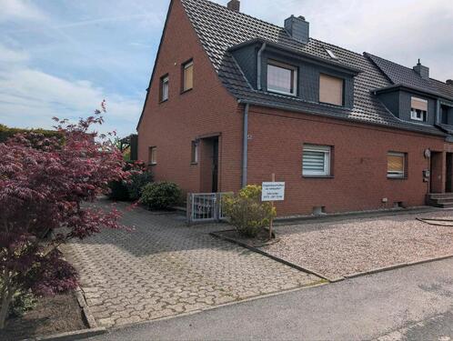 Foto - Reiheneckhaus in - 380.000,00&nbsp;EUR Kaufpreis, ca.&nbsp; 160,00&nbsp;m&sup2;