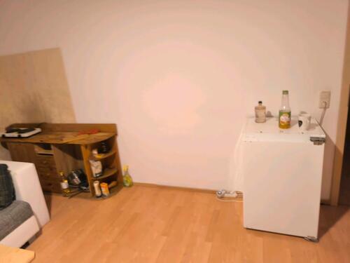 Foto - SCHOENES ZIMMER ZUR UNTERMIETE - 360,00&nbsp;EUR Kaltmiete,