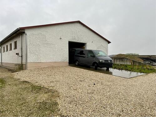 Foto - Vermiete flexibel nutzbare trockene Lagerhalle bei Regensburg