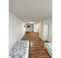 Praktisches 1 Zimmer Apartment im 1. Obergeschoss - Fürth Südstadt