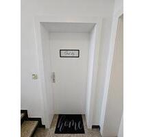 Modernisierte 3 Zi.-Whg., Donnesbergring, 2 Balkonen, neue Ebk - Darmstadt Darmstadt-West