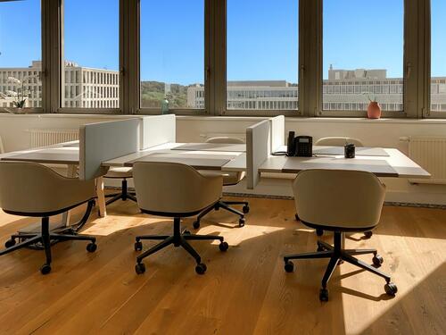 Foto - Coworking-Bereich in Regus Ost - 189,00 EUR Kaltmiete,
