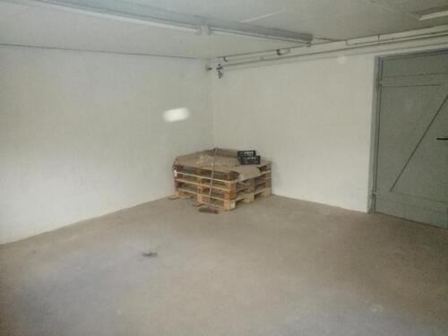 Foto - Lagerraum Lagerplatz Lager Lagerfläche Möbellager