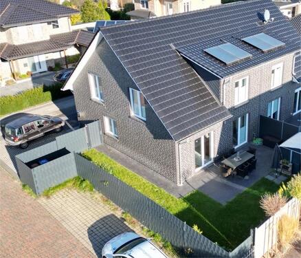 Foto - Neuwertige Doppelhaushälfte von Privat - einziehen und wohlfühlen